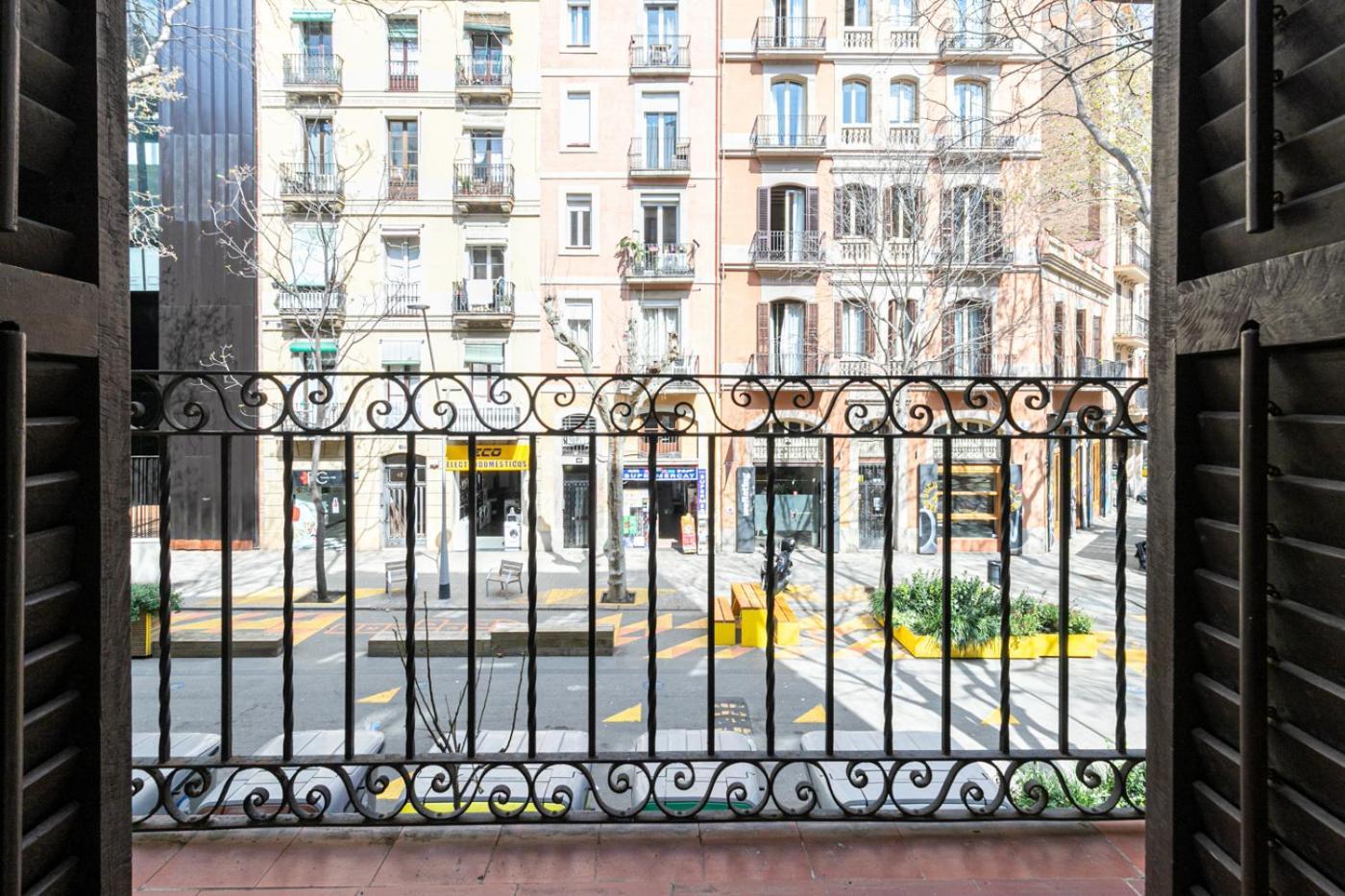 Weflating Sant Antoni Market Barcelona Exteriör bild